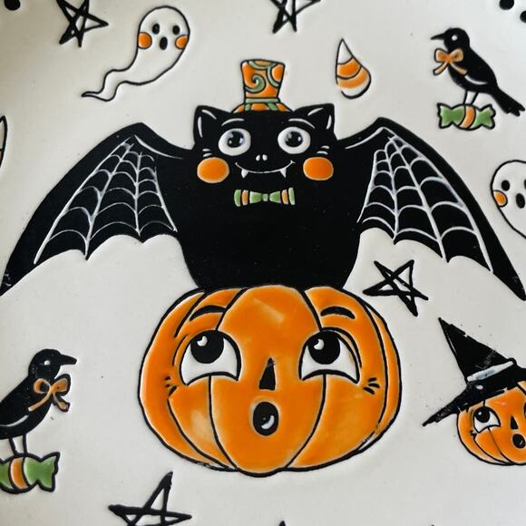 Eli + Ana Halloween CREEP SHOW Salad Plates 8in Set 2 Ceramic Vintage Inspired - Picture 3 of 10